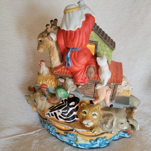 VTG Noah's Ark Handpainted Ceramic Nightlight Light Up Display Animal Figurine - Picture 9 of 16